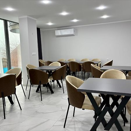 Hillside Inn Batumi Exterior foto